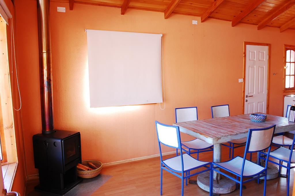 Cabanas Dona Juanita Hotel ซานเปโดร เด อาตากามา ห้อง รูปภาพ